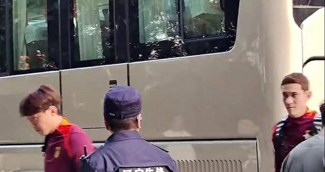 右路客户端电脑客户端怎么下载